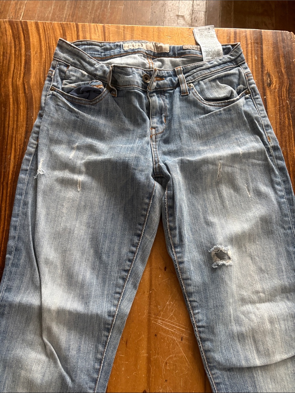 GUESS Skinny leg jeans size 27 - Picture 2 of 7